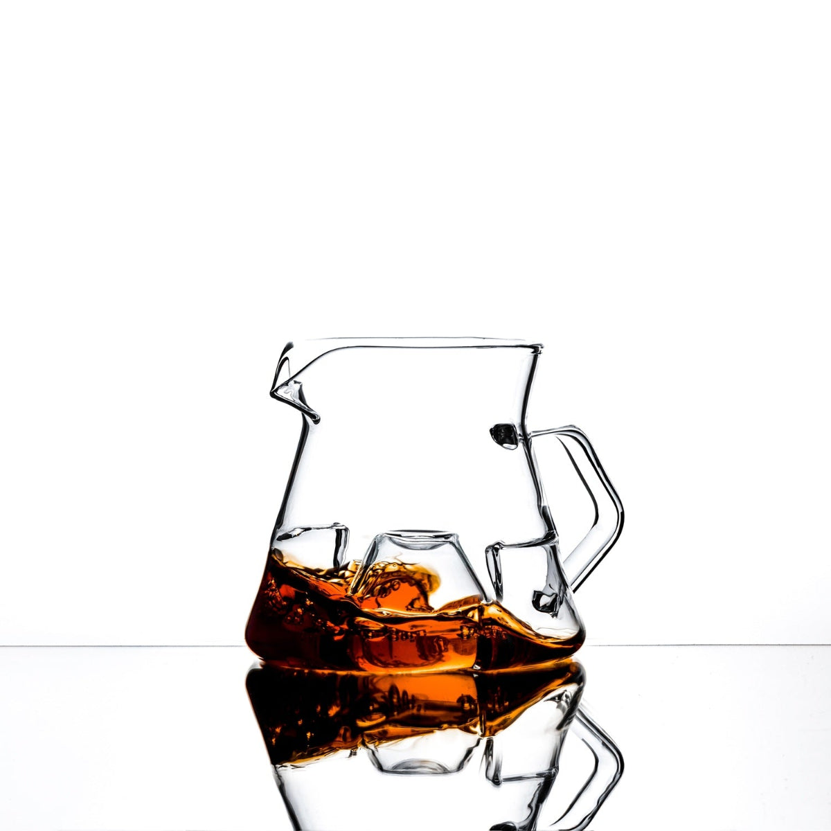 ICOSA Avensi Wave Cyclone Sensory Carafe-Small