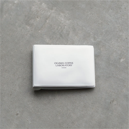 カードホルダー ホワイト