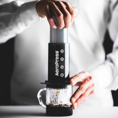 AeroPress コーヒープレス エアロプレス AeroPress エアロプレス GO – Blue Tokai Coffee Japan
