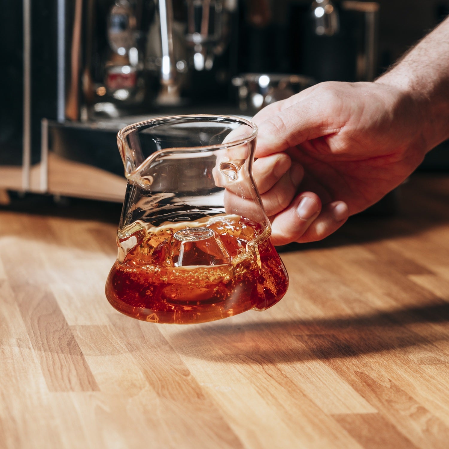 ICOSA Avensi Wave Cyclone Sensory Carafe-Small