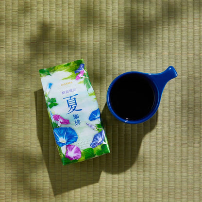季節によって変化すると言われる味覚に合わせ、小川珈琲が考える”四季の味わい”を華やかなパッケージとともにお届けします。それぞれの季節をイメージした味わいに仕上げるため、世界のコーヒー生産地から厳選しました。
夏（5月～8月）の限定商品です。