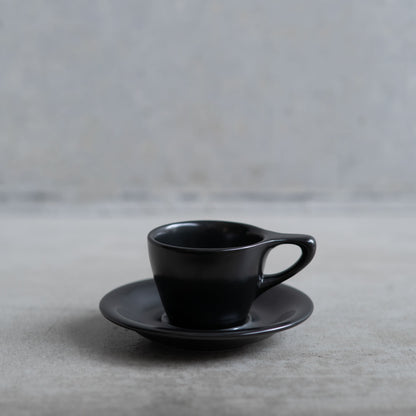 notNeutral LN Espresso Cup & Saucer 3oz Black (エスプレッソ用 カップ ＆ ソーサー)